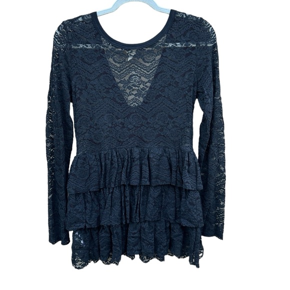Bethany Mota Women’s Black Lace Ruffle Tiered Long Sleeves Top Size L - Picture 3 of 6